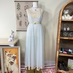 Vintage Gotham Lingerie Nylon Long Nightgown Dolly Coquette Romantic Ethereal S